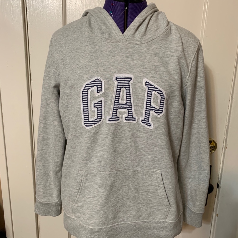 Gap Sweatshirt